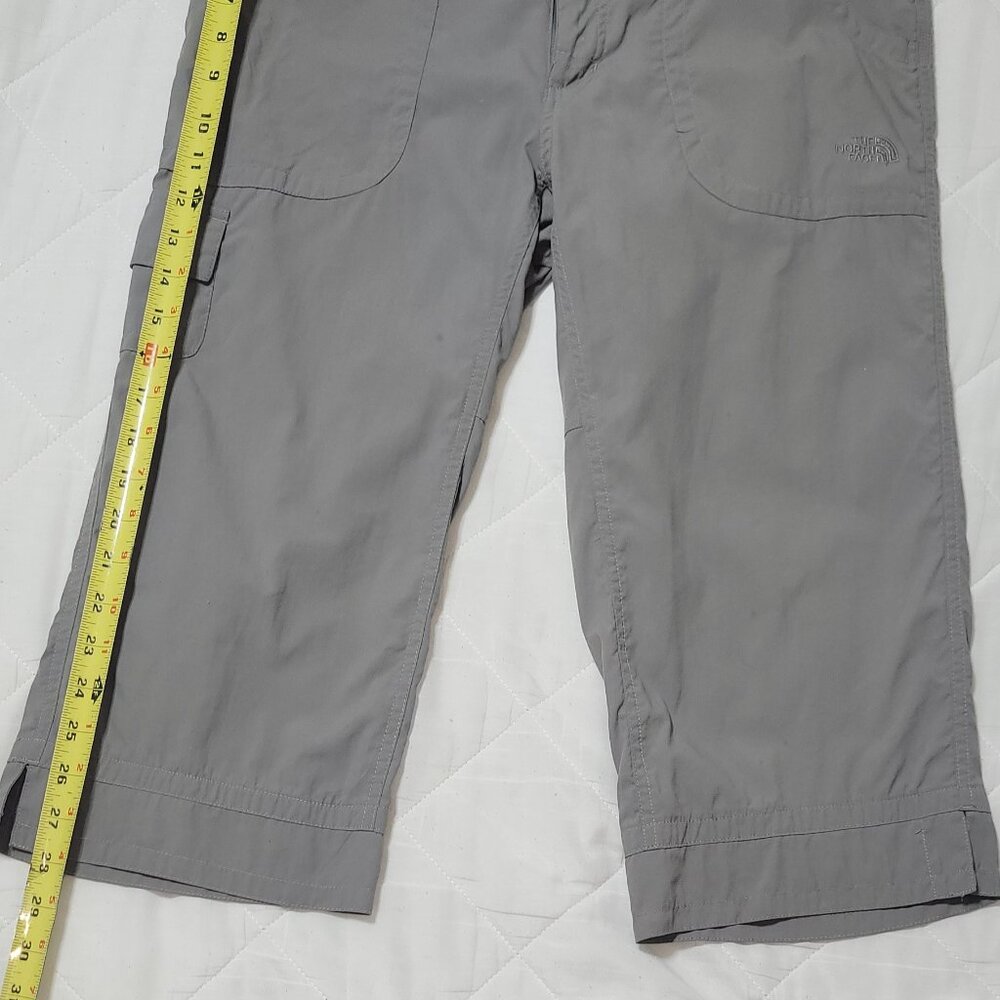 Capri cargo pant 10/ The North Face Gray Mid-Rise